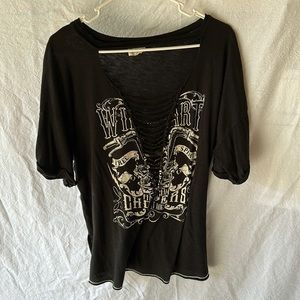 boutique distressed graphic tee